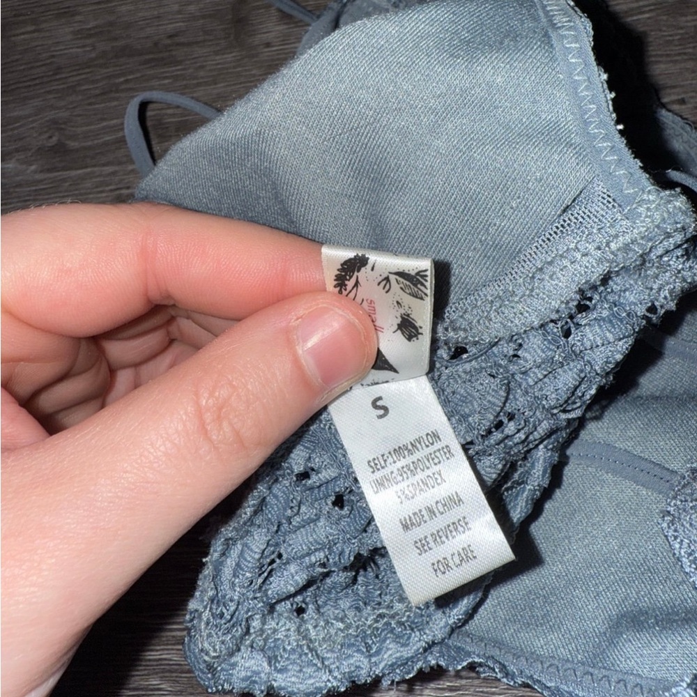 Bralette - Picture 3 of 3